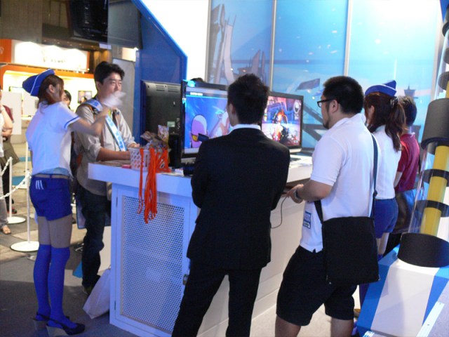 【TGS 2012】 How Booth Babes Made Me Feel Better About Myself, Part 1 (EX Troopers)
