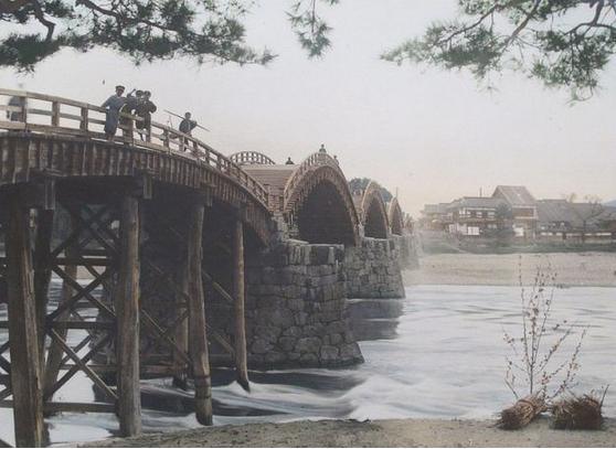 historical japan bridge
