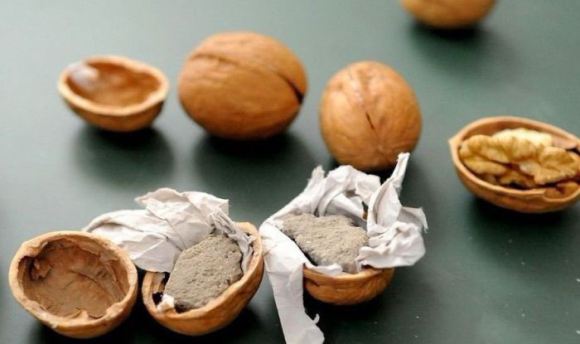 Fake Walnuts Filled With Rocks Sold in China