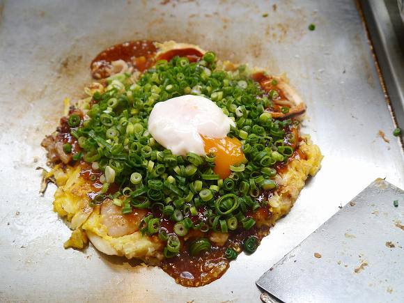 Could one of Osaka’s Most Famous Dishes Actually Originate from Tokyo?