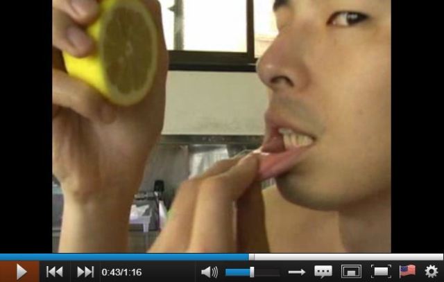 Japanese Man Confirms the Blindingly Obvious: Mouth Ulcers and Lemon Juice Do Not Mix