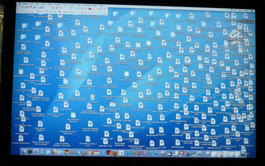 messy desktop background