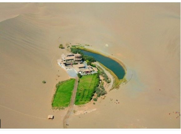 China’s ancient oasis: The beautiful crescent lake of Yueyaquan ...