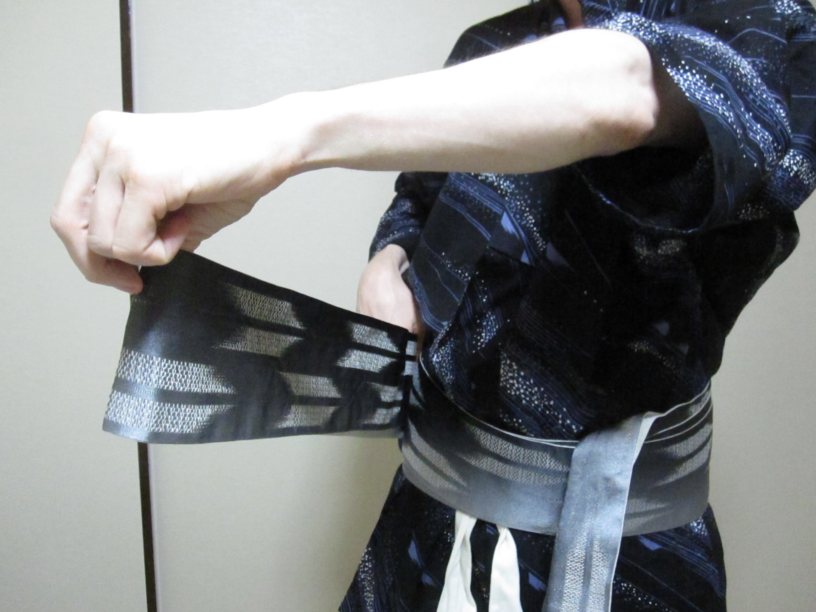 how to tie a kimono sash
