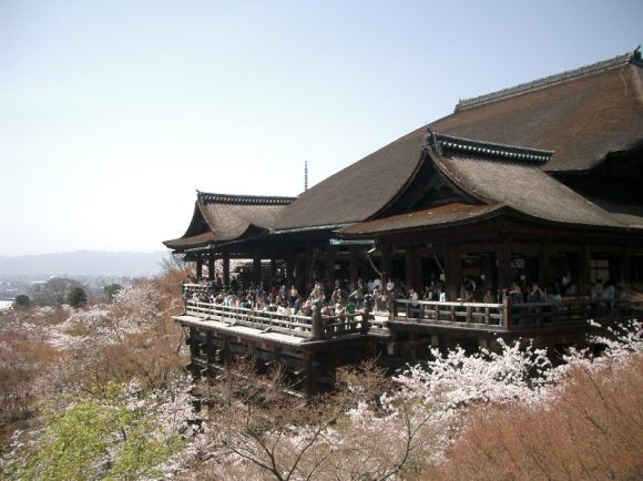 6. Kiyomizu-dera