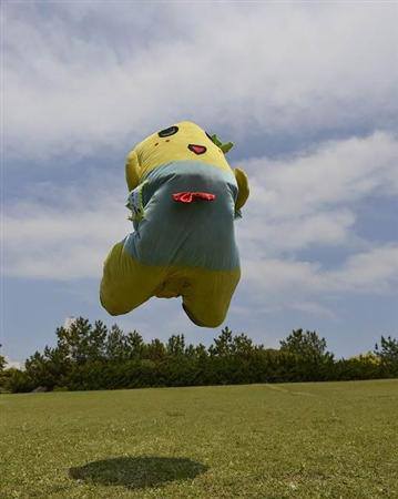 Spastic yellow pear, Funasshi, named top mascot in Japan6