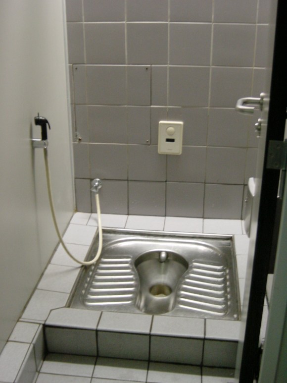 2013.11.1 islam toilet