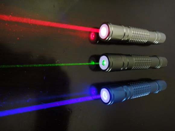 2013.11.16 laser pointer 11