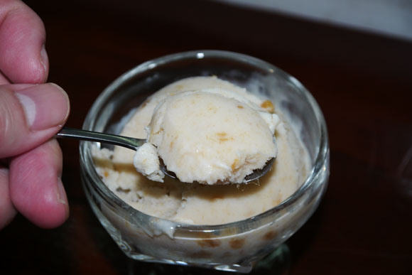 Bona fide pork ice cream put to the taste test: “Good for diabetics!”
