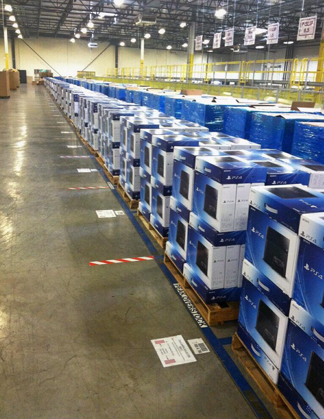 Amazon Japan teases gamers with shots of PlayStation 4 stockpiles, warns of inflated prices