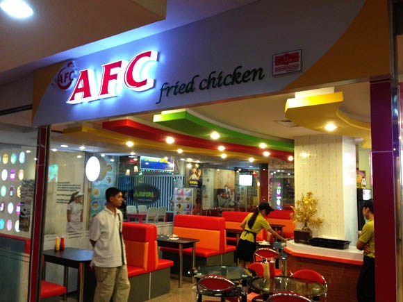 Is the fried chicken at Myanmar’s “AFC” finger-licking good?