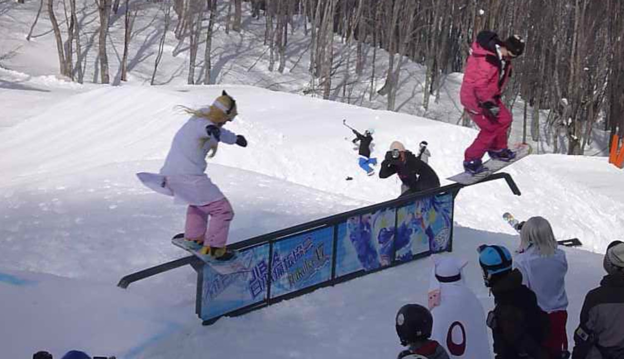 Sporty nerds gather in Nagano to show off their anime and manga