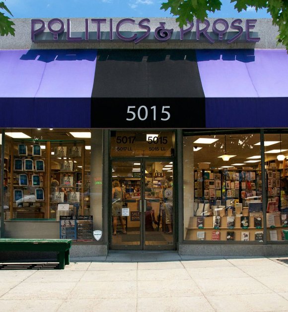 18 Bookstores Every Book Lover Must Visit At Least Once12