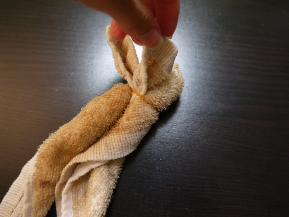 How to fold a Towel Bunny 61
