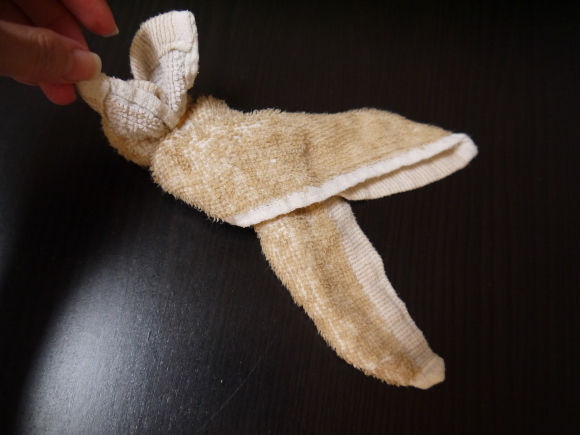 How to fold a Towel Bunny 8