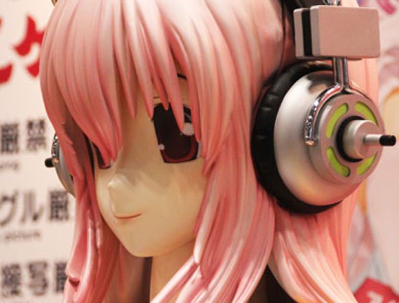 half scale super sonico