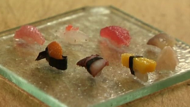 Restaurant in Asakusa offers up itty-bitty sushi made with just a single grain of rice!
