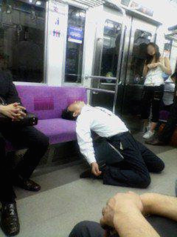 2014.03.16 sleeping on train