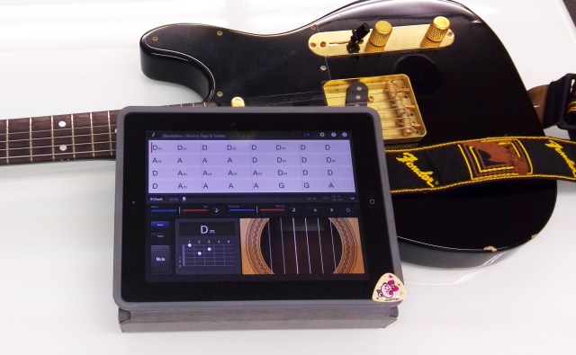 Want to play piano or guitar by ear? There’s an app for that too and we tried it out