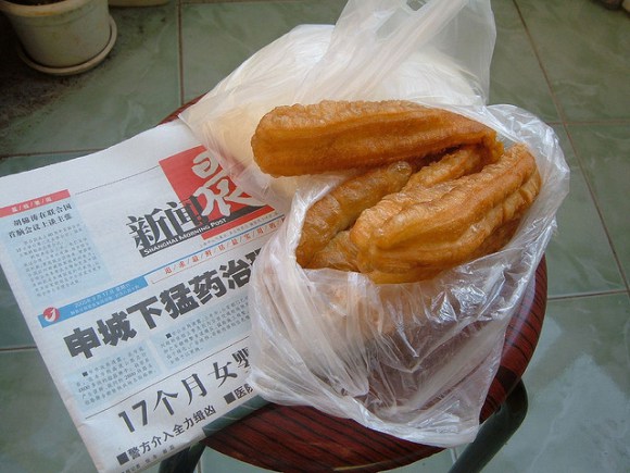 We try churros from McDonald's Japan4