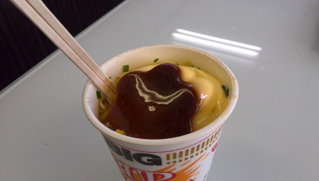 We try Taiwan’s newest taste sensation: Pudding Ramen!