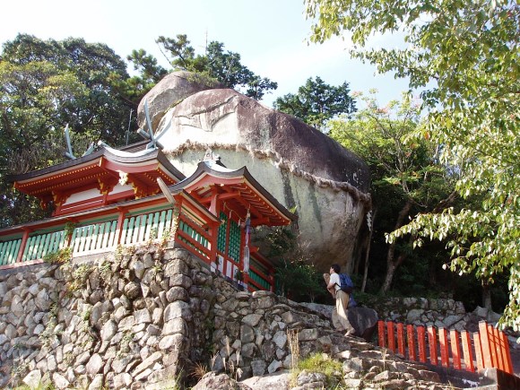 Kamikura shrine