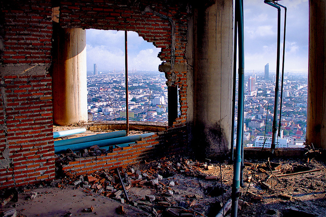 A Look Inside The Ghost Tower Of Bangkok Thailand S Abandoned Skyscraper Soranews24 Japan News