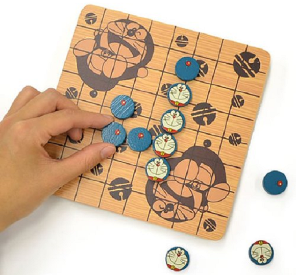 Doraemon wants to play games, and he’s even bringing his own board!