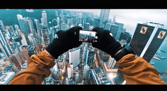 Russian serial daredevils conquer a Hong Kong skyscraper, could Tokyo Skytree be next?【Video】