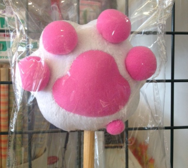 Get your paws on this paw-shaped back massager with cat-itude