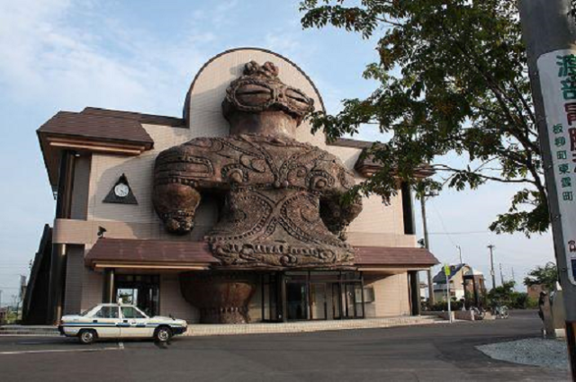 Giant statue built into station in northern Japan is historical, terrifying, and awesome