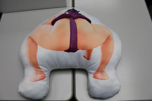 It seems like everyone in Japan wants this pillow featuring a famous sumo wrestler’s butt