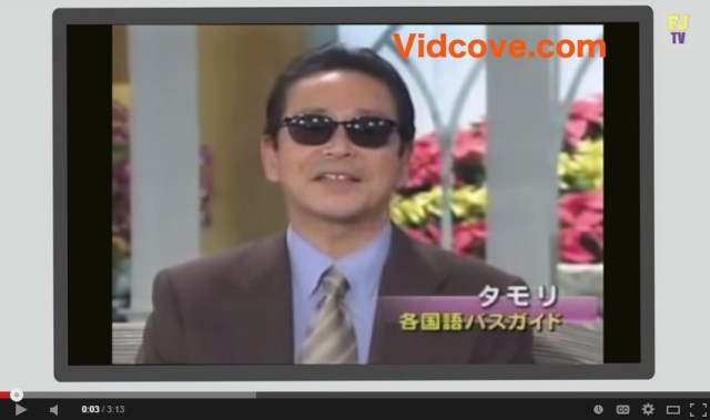 Famous Japanese television personality mimics what foreign languages sound like to non-speakers