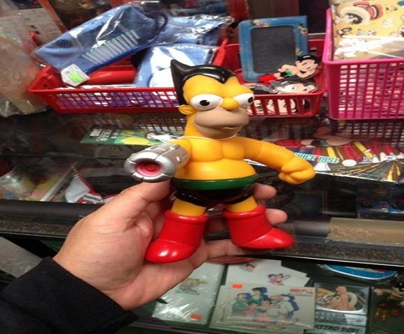 Astro Simpson, Obama the Hedgehog, and more weird/depressing knockoff toys from around the world