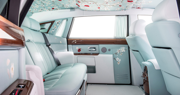 Rolls Royce Dawn Inozetek Cherry Blossom & White Out