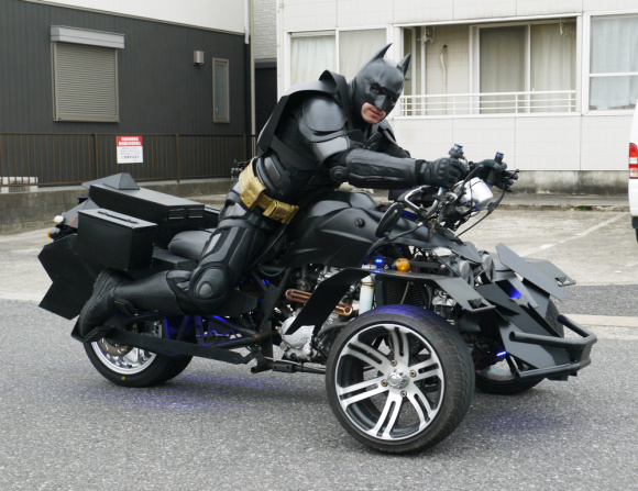 Meet the man behind the mask! We head to Chiba for an exclusive interview with Chibatman 【Video】