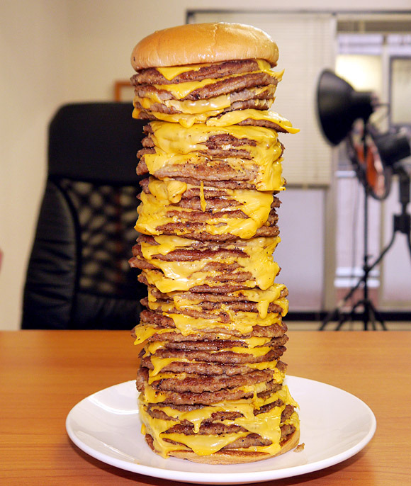 The five-patty Lotteria burger wasn’t big enough, so we made a 35-patty burger instead!