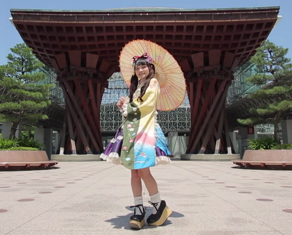 Shut up and take our money! This awesome dress combines lolita and traditional Japanese fashion