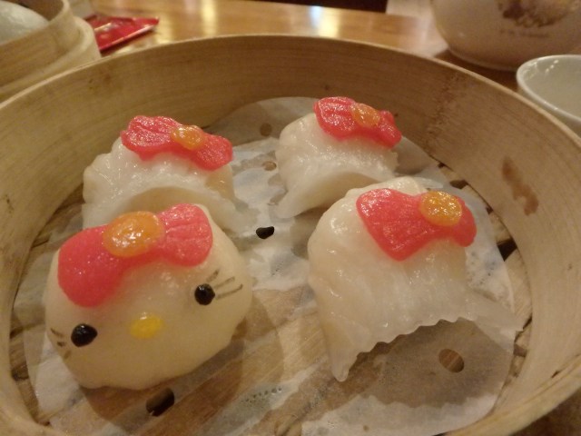 Hello Kitty dim sum restaurant serving up dishes of cuteness in Hong Kong
