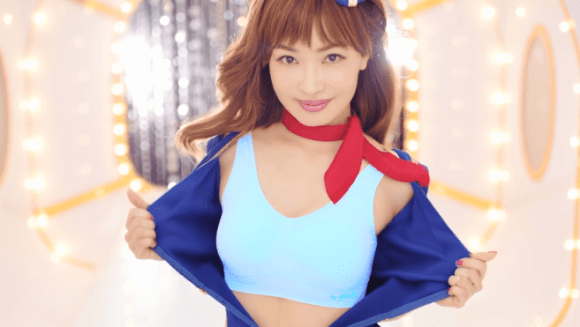 580px x 327px - 44 years old is plenty young to star in a lingerie ad, proves Japanese  model ã€Videosã€‘ | SoraNews24 -Japan News-