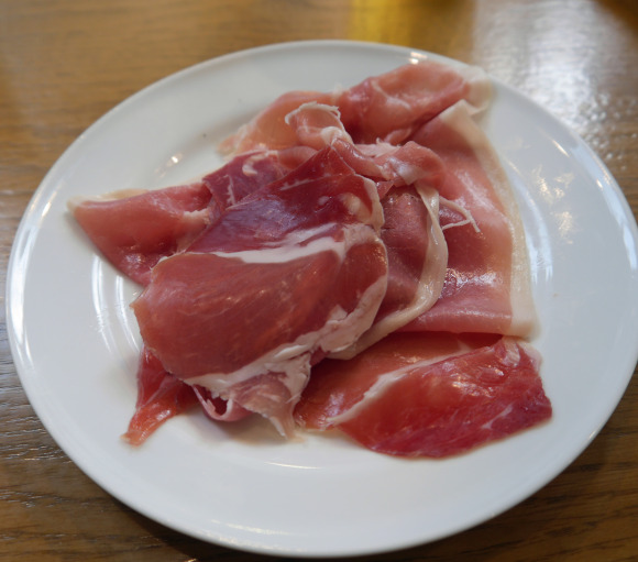 Time to ham it up at this chain of Japanese wine bars with all-you-can-eat prosciutto for 500 yen