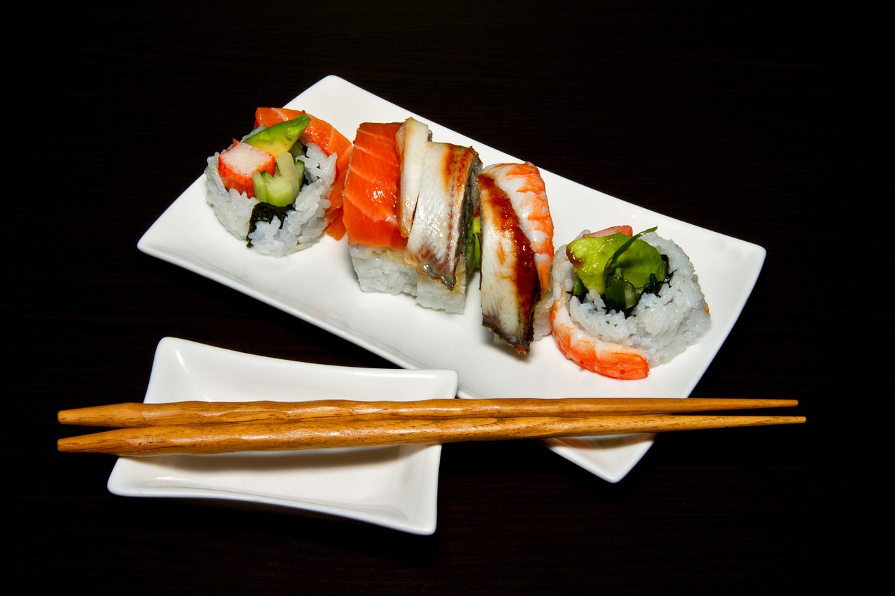sushi-546311_1280