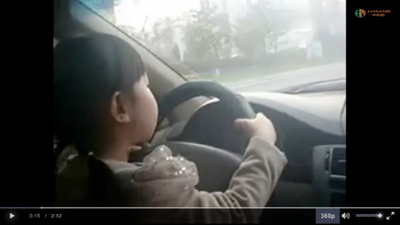 Chinese public outraged over reckless parents allowing pre-school-age daughter to drive【Video】