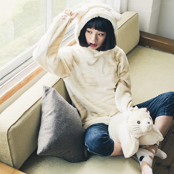 Winter is coming—Get ready with these amazing catthemed kotatsu covers