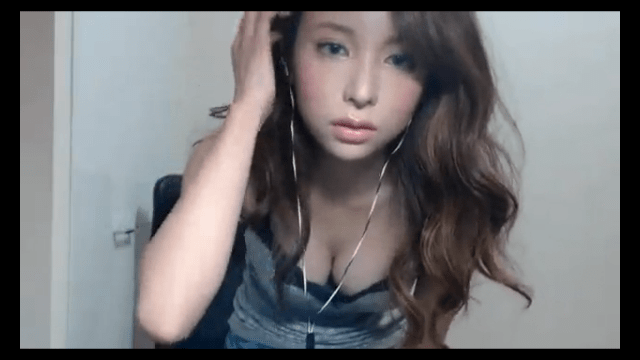 Live streamer Miu-san gets super popular overnight for reason we can’t quite put our finger on…