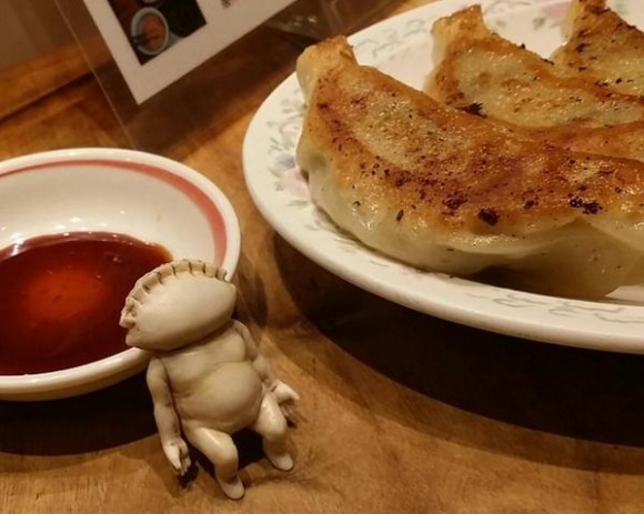 Dumpy dumpling dude gachapon toys make us hungry and grossed-out at the same time