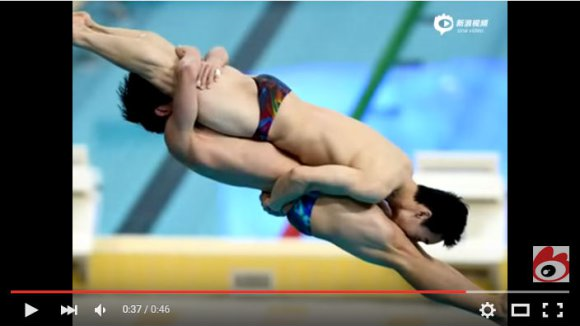Chinese diving duo makes a splash online with an unusual stunt dive