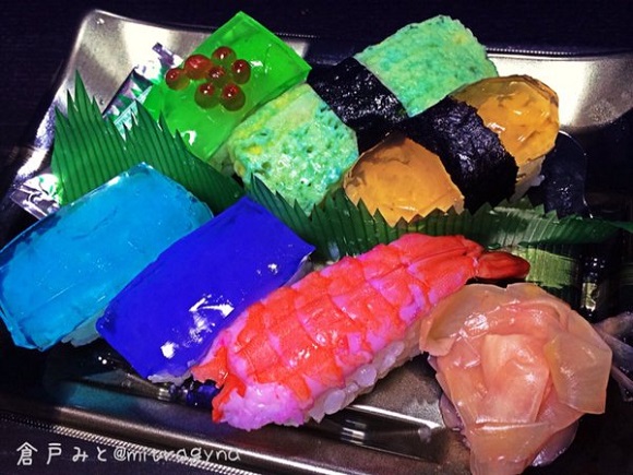 Ninja Slayer’s neon “bio sushi” makes its 21st century debut on a fan’s plate