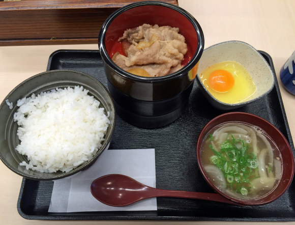 The rice-less gyudon restaurant is here to serve your beefy needs