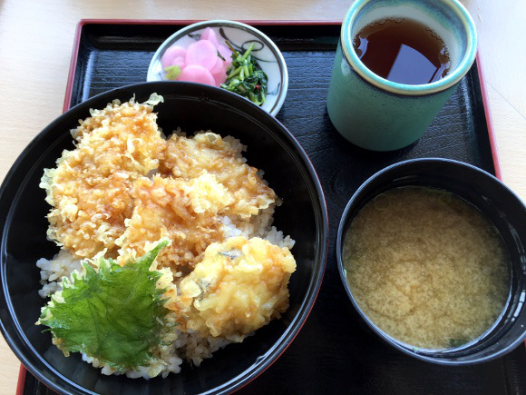 Black bass tempura?!? Our skeptical reporter tastes the invasive freshwater fish